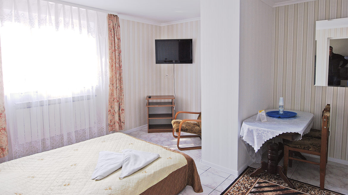 Hotel Warschau Zimmer Unterkunft Restaurant Erholung Polen